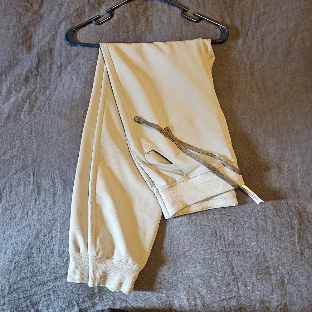 FIG Clothing High Waisted Zamora Jogger Scrub Pants in Dusty Blue